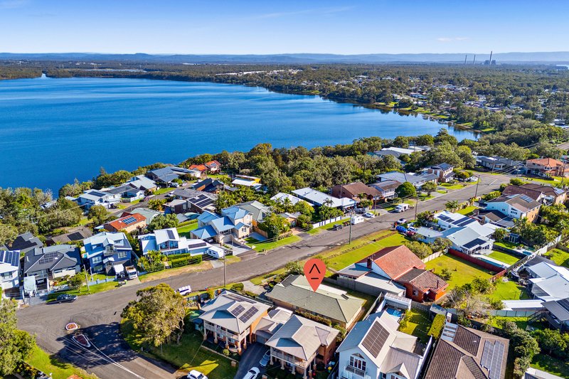 Photo - 61 Terence Avenue, Lake Munmorah NSW 2259 - Image 16