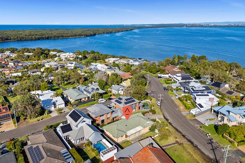 Photo - 61 Terence Avenue, Lake Munmorah NSW 2259 - Image 17