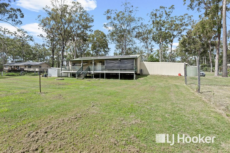 Photo - 61 Thallon Road, Kensington Grove QLD 4341 - Image 16