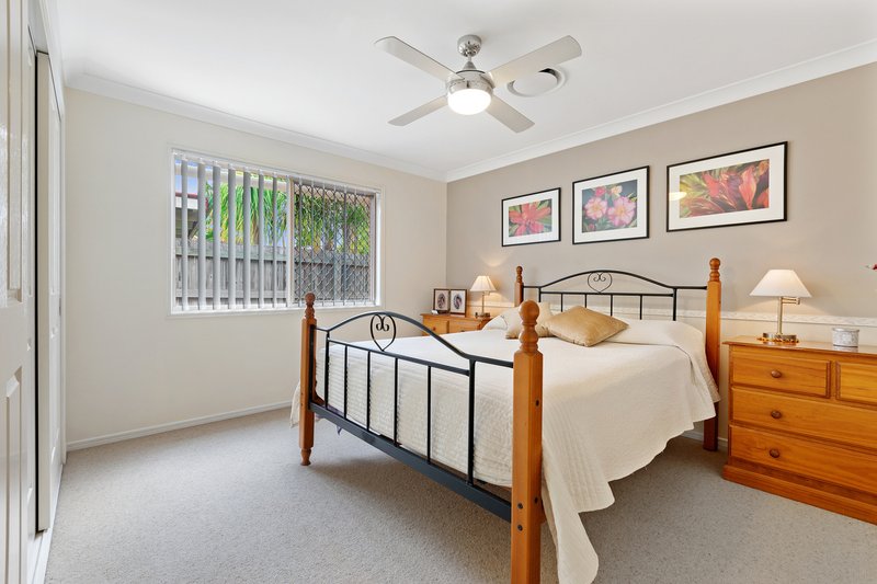 Photo - 61 The Village Avenue, Coopers Plains QLD 4108 - Image 11