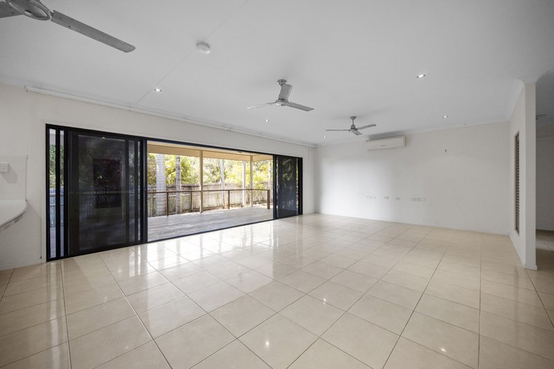 Photo - 61 Timbury Way, Mount Louisa QLD 4814 - Image 3
