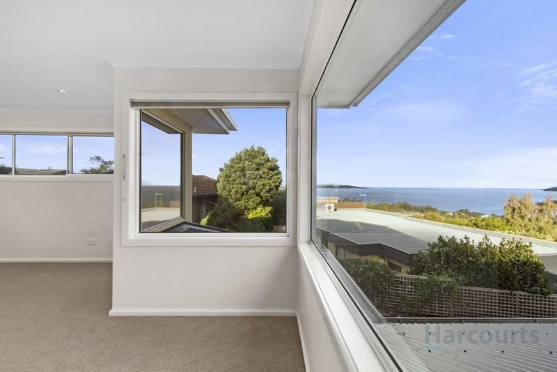 Photo - 61 Tingira Road, Blackmans Bay TAS 7052 - Image 9