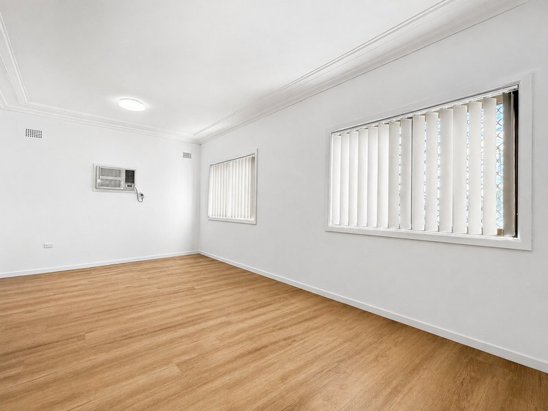 Photo - 61 Waruda Street, Yagoona NSW 2199 - Image 2