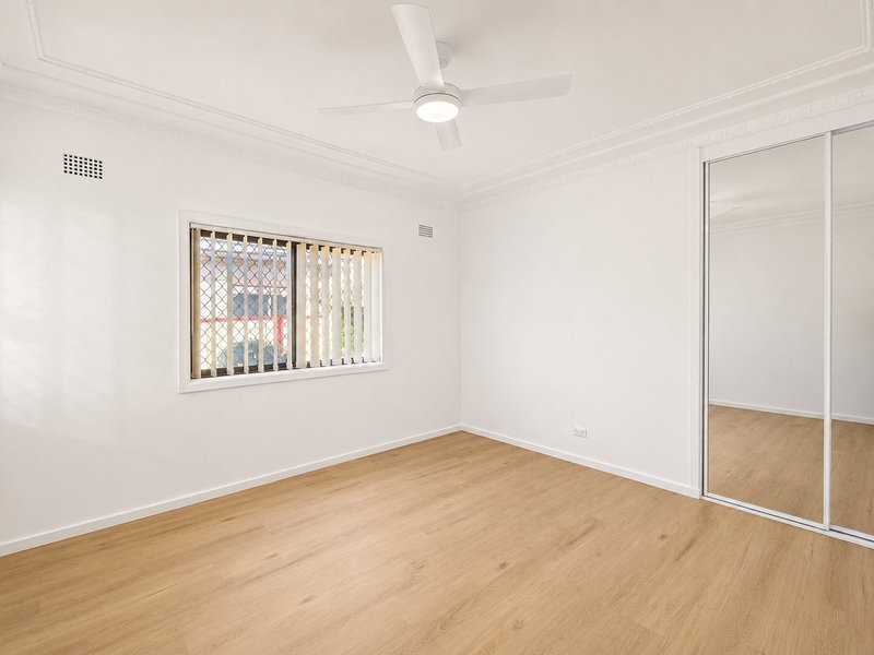 Photo - 61 Waruda Street, Yagoona NSW 2199 - Image 6