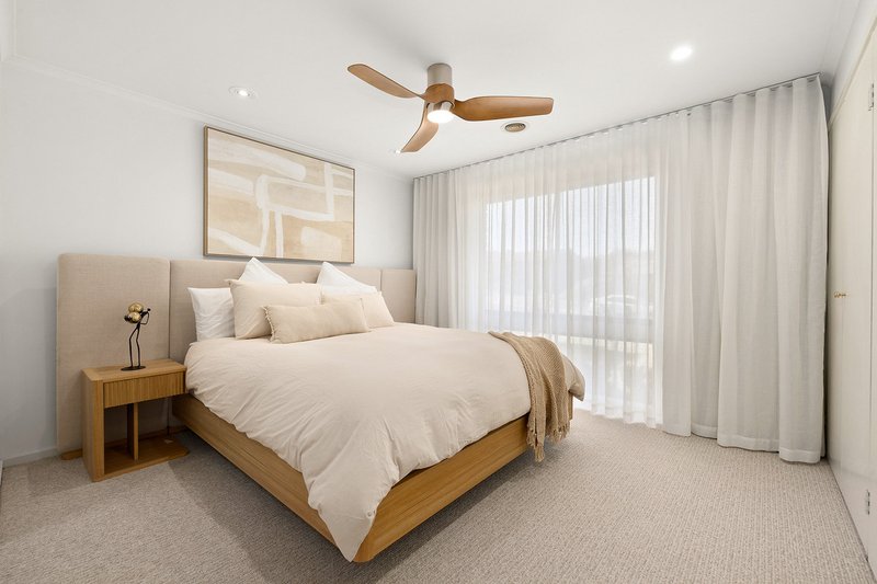 Photo - 61 Wheatley Street, Gowrie ACT 2904 - Image 10