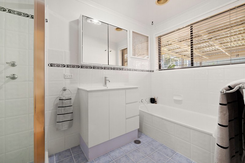Photo - 61 Wheatley Street, Gowrie ACT 2904 - Image 13