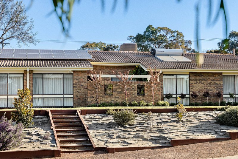 Photo - 61 Wheatley Street, Gowrie ACT 2904 - Image 22