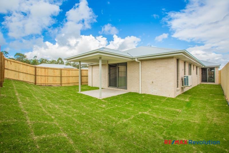 Photo - 61 Willow Circuit, Yarrabilba QLD 4207 - Image 9