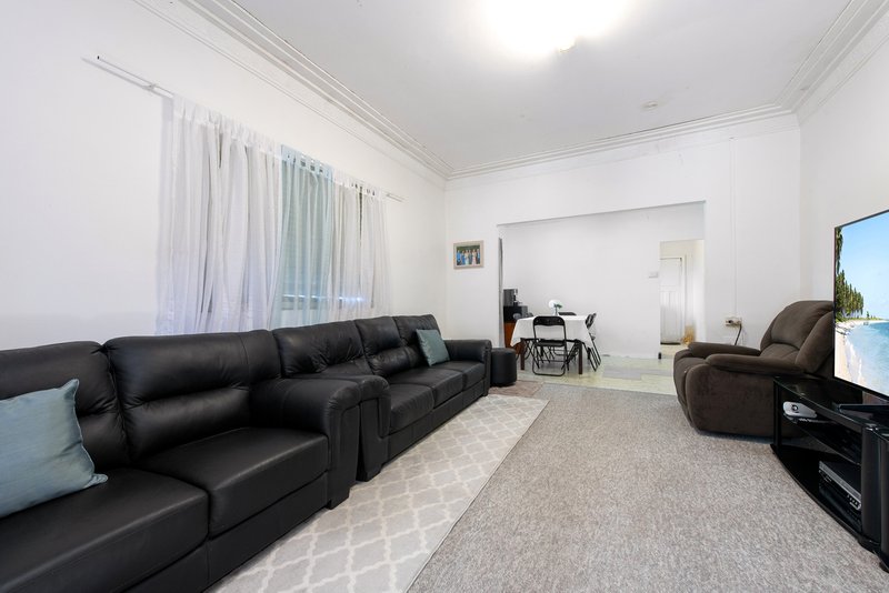 Photo - 61 York Street, Morningside QLD 4170 - Image 5