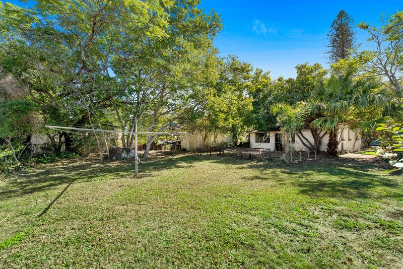 Photo - 61 York Street, Morningside QLD 4170 - Image 9