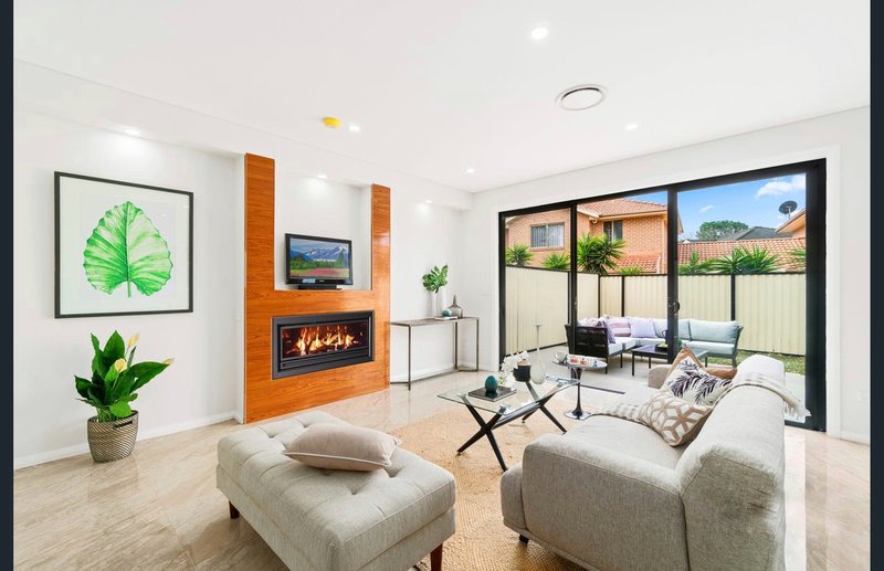 Photo - 6/10-12 Tobruk Avenue, Liverpool NSW 2170 - Image 3