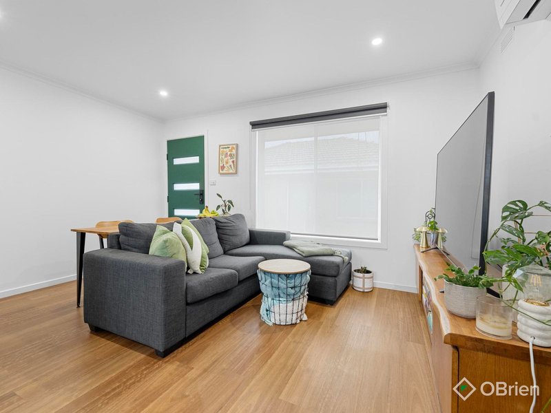 Photo - 6/10 Barnet Street, Yarraville VIC 3013 - Image 2
