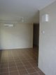 Photo - 6/10 Curtin St , Westcourt QLD 4870 - Image 5