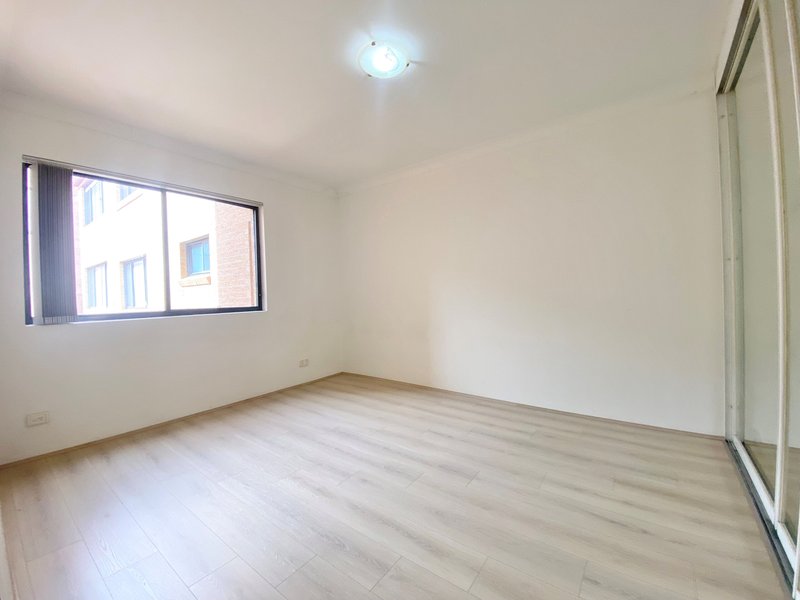 Photo - 6/10 Jubilee Avenue, Carlton NSW 2218 - Image 6