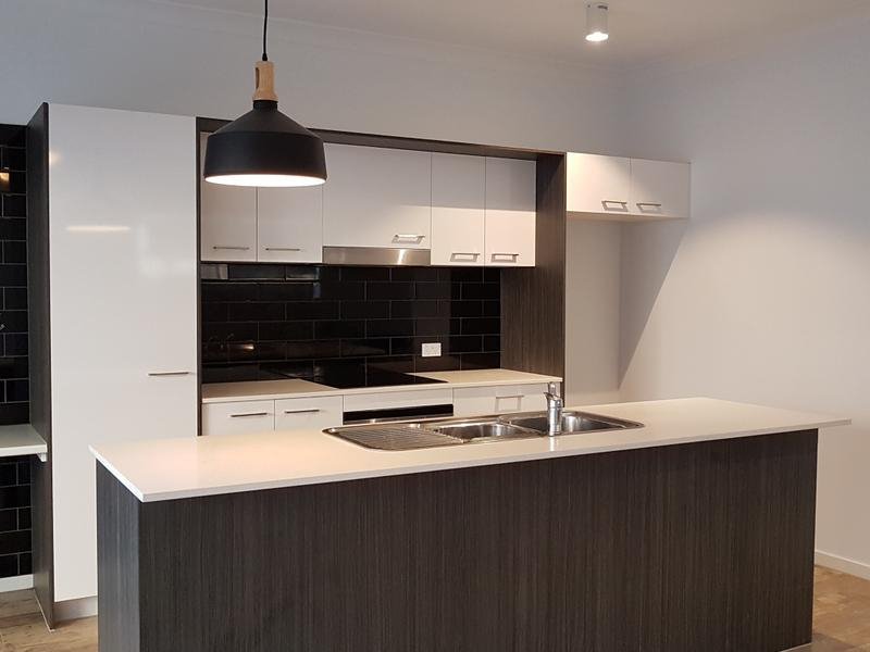 Photo - 6/10 Lakewood Avenue, Parkinson QLD 4115 - Image 1