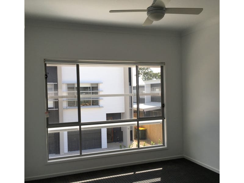 Photo - 6/10 Lakewood Avenue, Parkinson QLD 4115 - Image 2