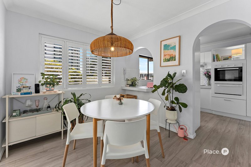 Photo - 6/10 Mansfield Street, Coorparoo QLD 4151 - Image 1