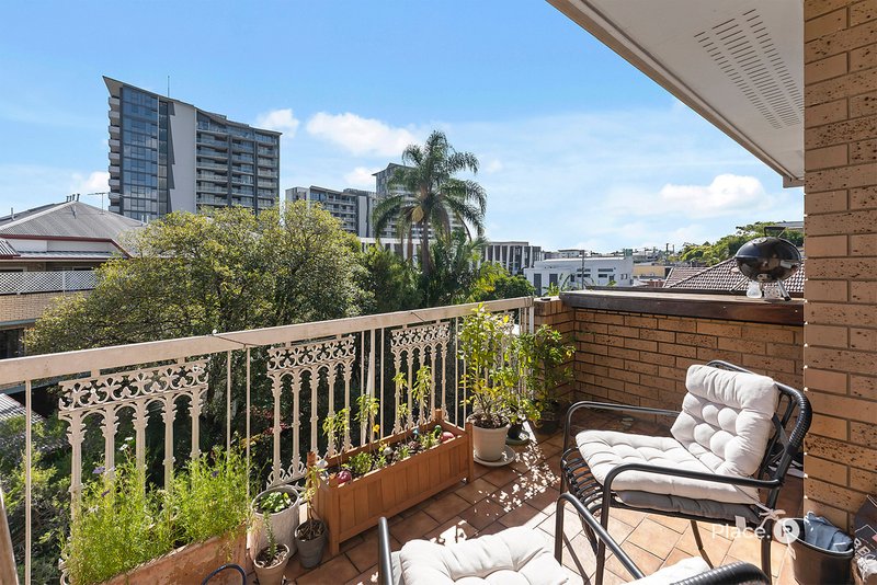 Photo - 6/10 Mansfield Street, Coorparoo QLD 4151 - Image 5