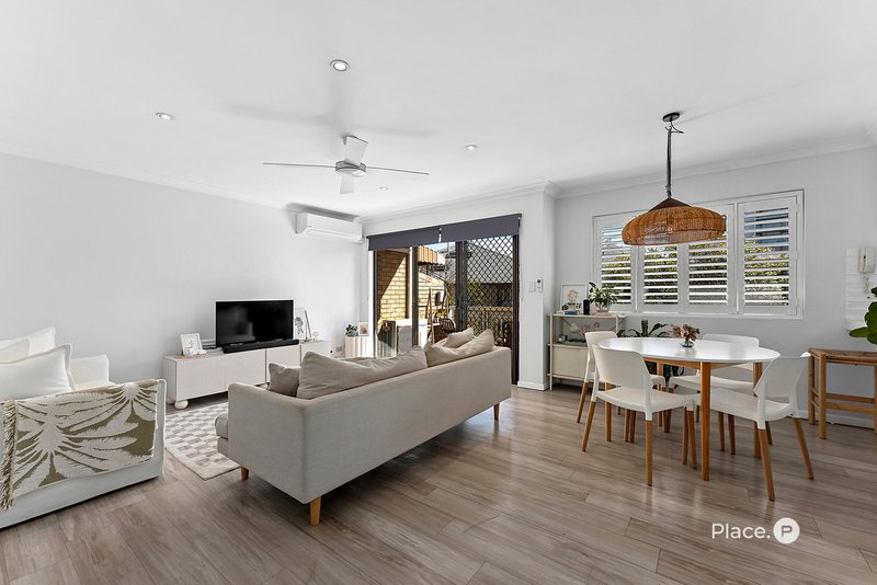 Photo - 6/10 Mansfield Street, Coorparoo QLD 4151 - Image 8