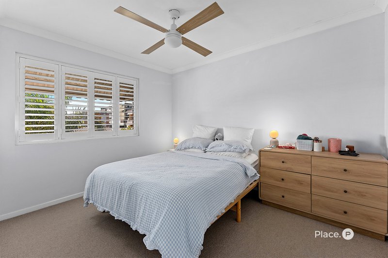 Photo - 6/10 Mansfield Street, Coorparoo QLD 4151 - Image 9