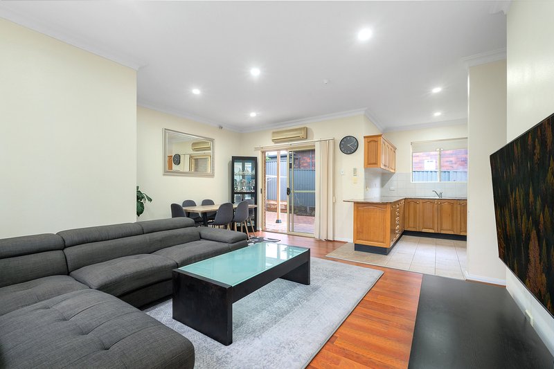 Photo - 6/10 Preddys Road, Bexley NSW 2207 - Image 3