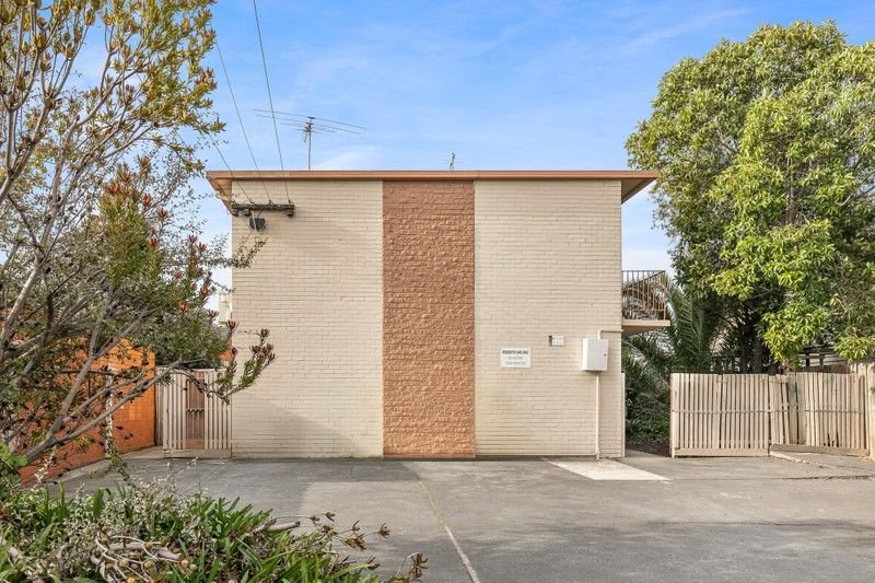 Photo - 6/10 Swallow Street, Preston VIC 3072 - Image 3