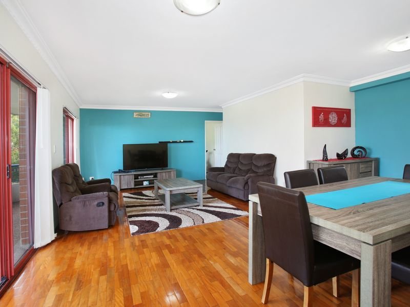 Photo - 6/100 Northumberland Road, Auburn NSW 2144 - Image 6