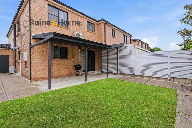 Photo - 6/102 Flowerdale Road, Liverpool NSW 2170 - Image 3