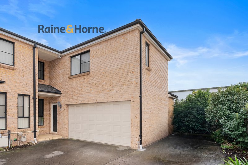 Photo - 6/102 Flowerdale Road, Liverpool NSW 2170 - Image 8