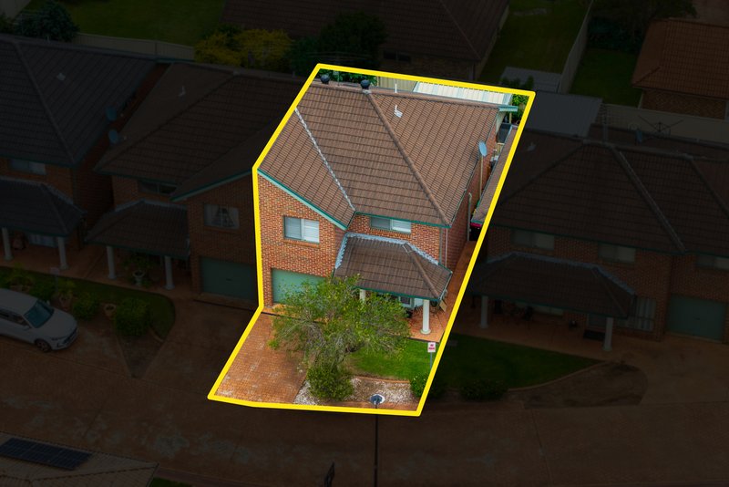 Photo - 6/103-111 The Lakes Drive, Glenmore Park NSW 2745 - Image 15