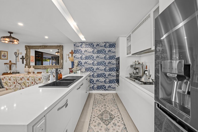 Photo - 6103/323 Bayview Street, Hollywell QLD 4216 - Image 2