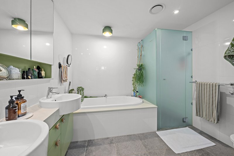 Photo - 6103/323 Bayview Street, Hollywell QLD 4216 - Image 14