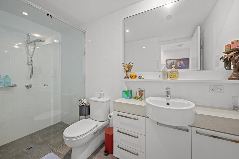 Photo - 6103/323 Bayview Street, Hollywell QLD 4216 - Image 16