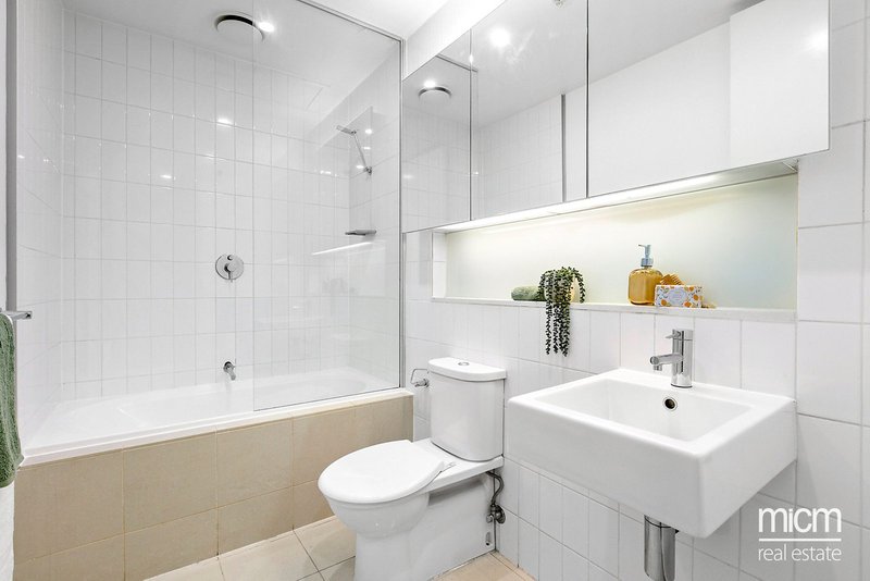 Photo - 610/399 Bourke Street, Melbourne VIC 3000 - Image 7