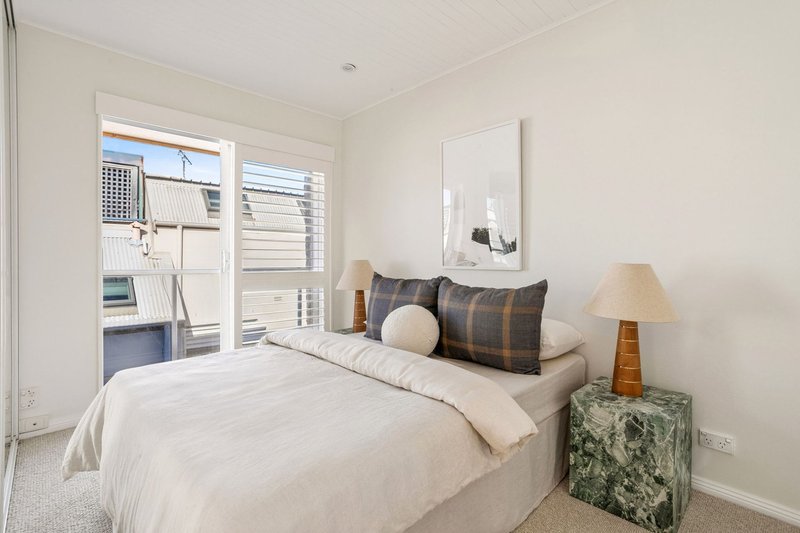 Photo - 6/104 Ocean Street, Narrabeen NSW 2101 - Image 9