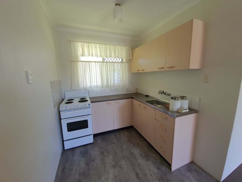 Photo - 6/104 Oxley Ave , Woody Point QLD 4019 - Image 4