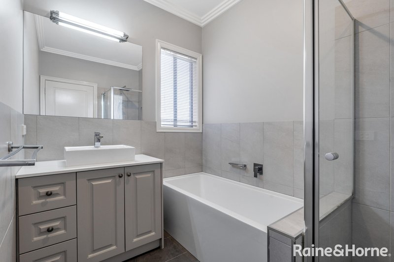 Photo - 6/104 Station Road, Gisborne VIC 3437 - Image 12