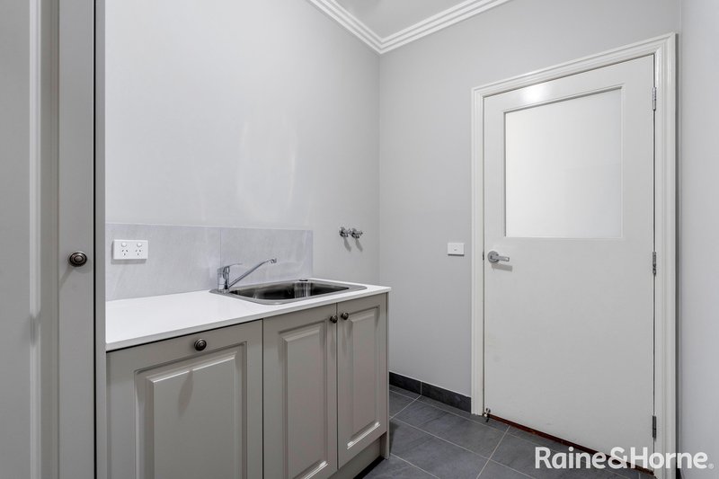 Photo - 6/104 Station Road, Gisborne VIC 3437 - Image 13