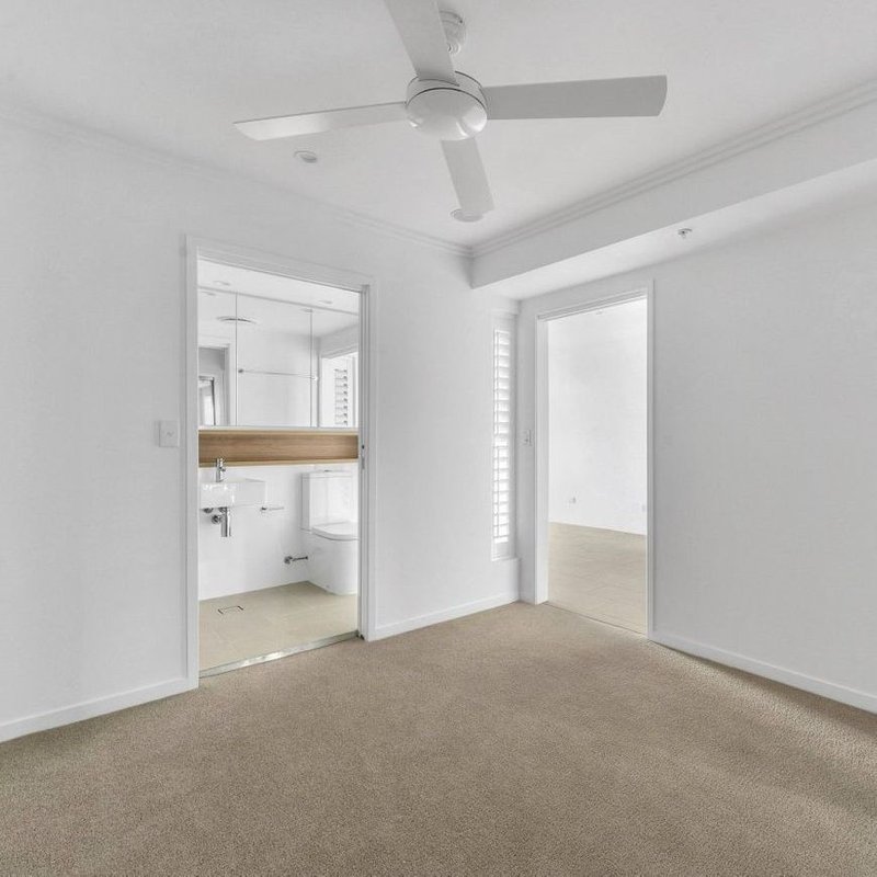 Photo - 610/42 Wyandra Street, Newstead QLD 4006 - Image 4