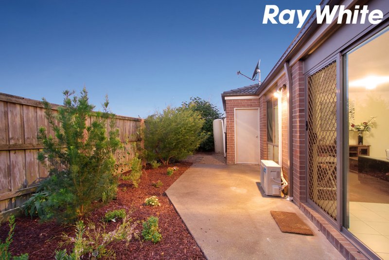 Photo - 6/108 Ahern Road, Pakenham VIC 3810 - Image 9