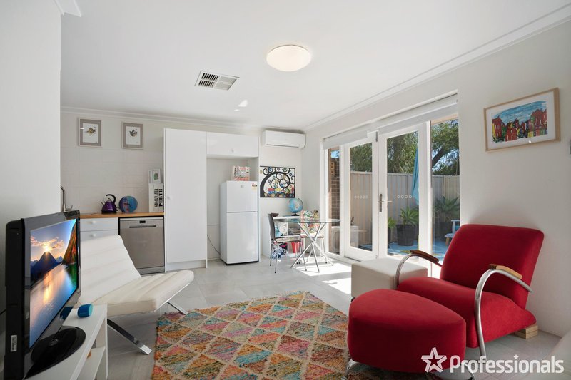 Photo - 6/108 Arcadia Drive, Shoalwater WA 6169 - Image 4