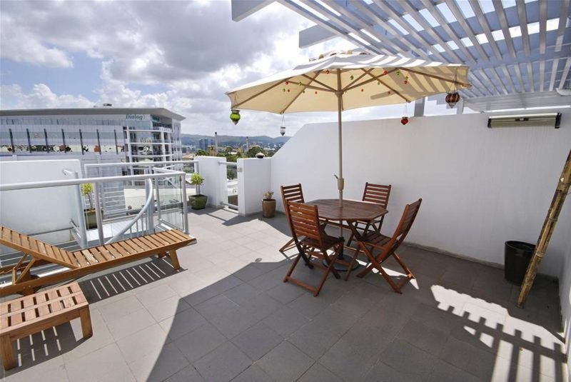 Photo - 610/8 Cordelia Street, South Brisbane QLD 4101 - Image 1