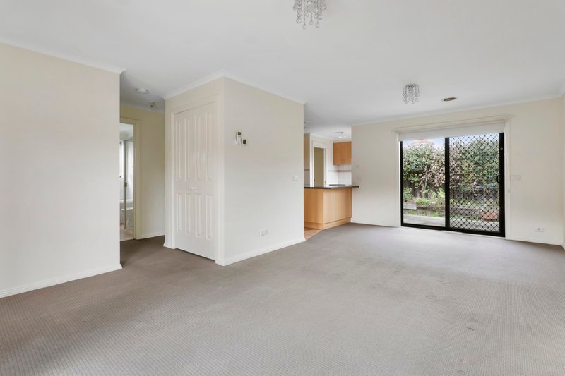 Photo - 6/11-13 Frank Street, Noble Park VIC 3174 - Image 3