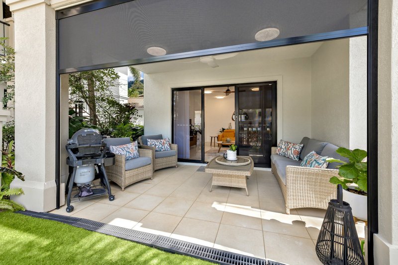 Photo - 61/1-15 Robson Street, Mooroobool QLD 4870 - Image 5