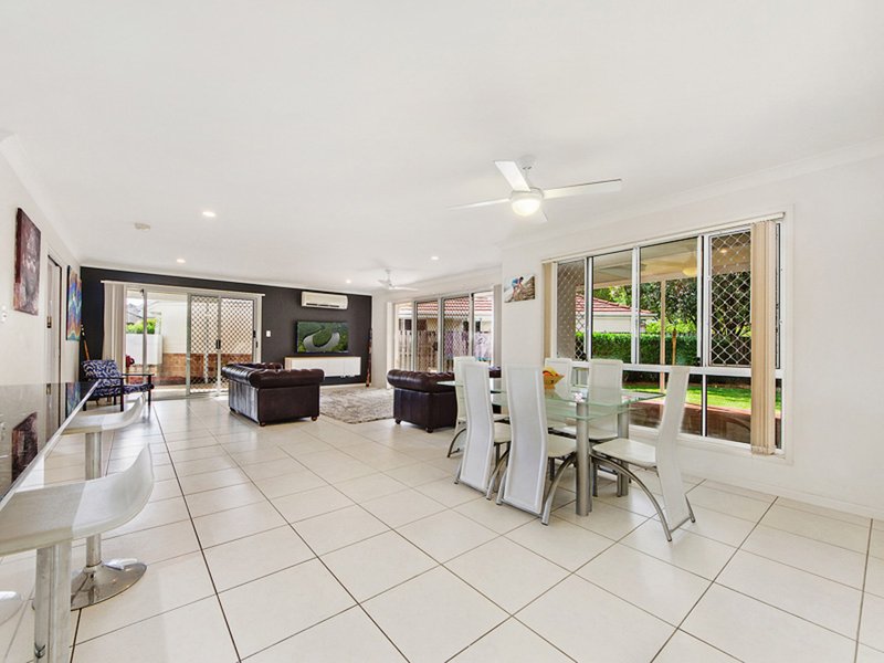 Photo - 6/11 Eden Court, Nerang QLD 4211 - Image 7