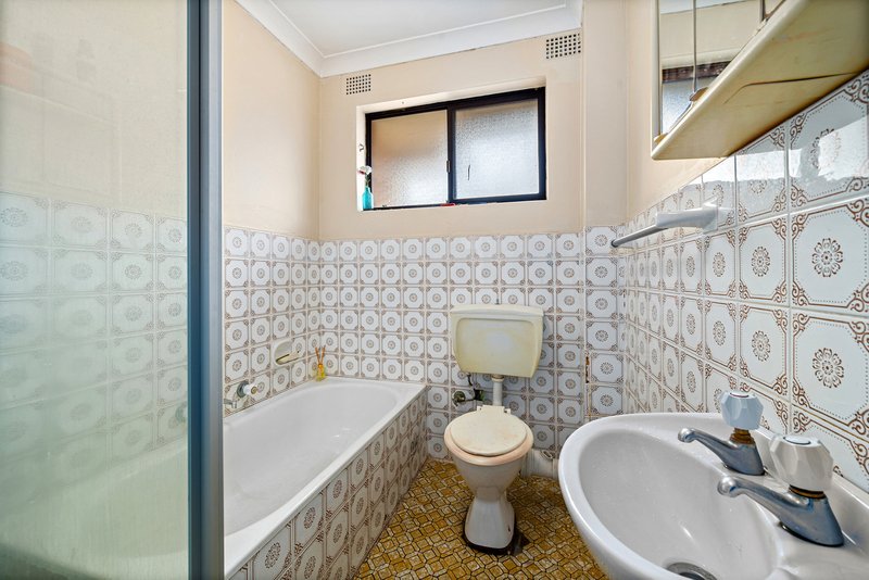 Photo - 6/11 Gibbons Street, Auburn NSW 2144 - Image 5