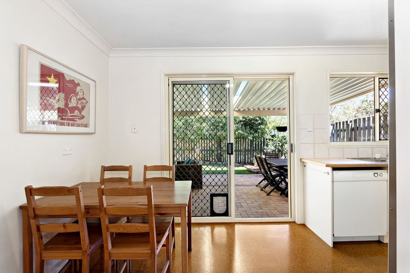 Photo - 6/11 Leslie Street, Arana Hills QLD 4054 - Image 3