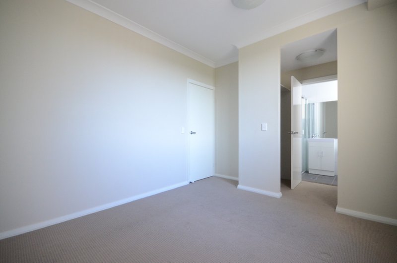 Photo - 6/11 O'Reilly Street, Parramatta NSW 2150 - Image 4