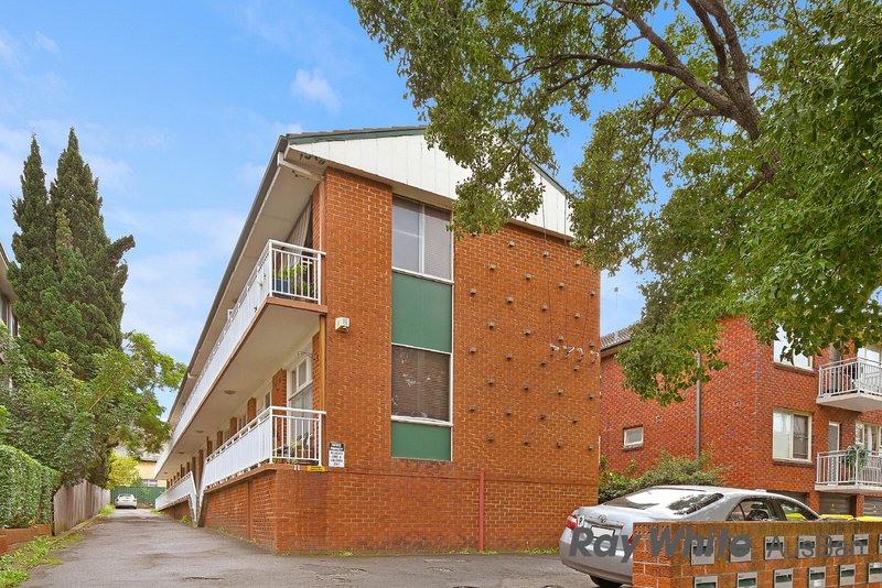 6/11 Queensborough Road, Croydon Park NSW 2133