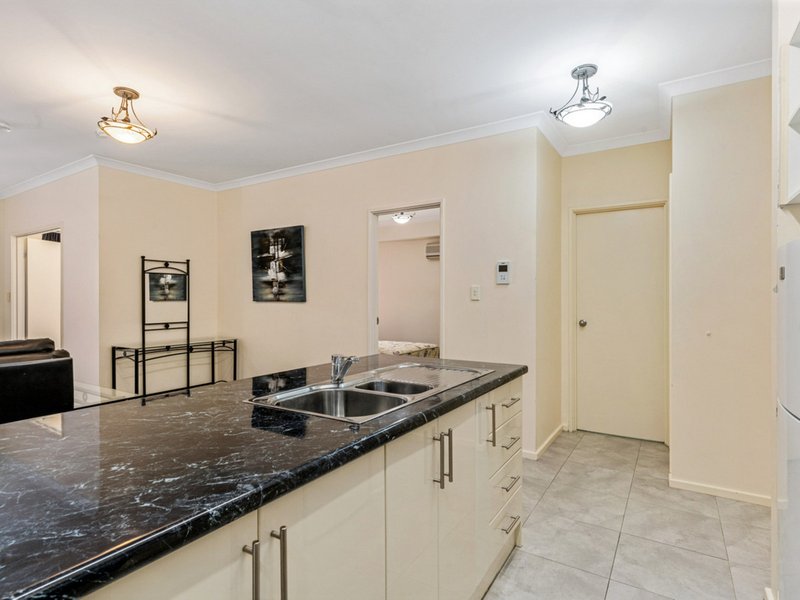 Photo - 6/11 Regal Place, East Perth WA 6004 - Image 6